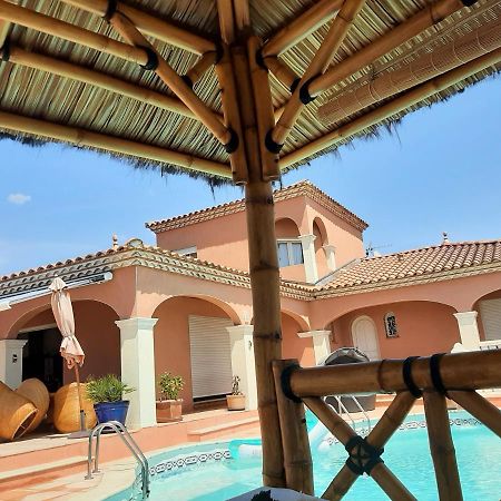 Les Collines D'Ugernum Bed & Breakfast Beaucaire  Exterior photo